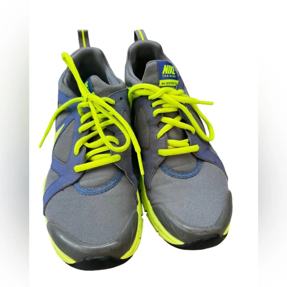 Women’s Nike Training TR2 Shoes- Grey/Volt